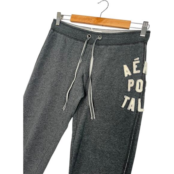 Aeropostale Jogger Sweatpants Womens Small Gray Crop Logo Fleece Lounge Casual - Picture 6 of 13